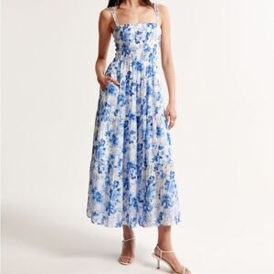 Abercrombie & Fitch Blue Floral Smocked Dress Size Small